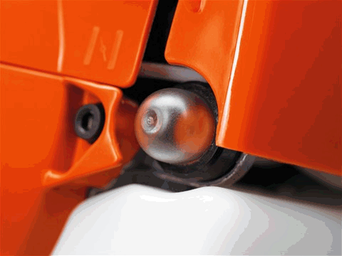 PRIMER-decespugliatore-husqvarna-X-TORQ