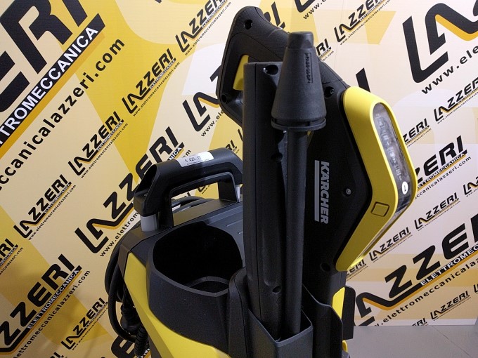 idropulitrice-karcher-k5-full-control-vano-porta-accessori